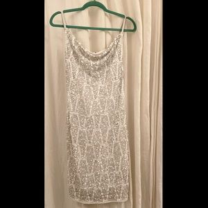 NWT Laundry by Shelli Segal Beaded Slip Dress - White Silver Sequins Size 0